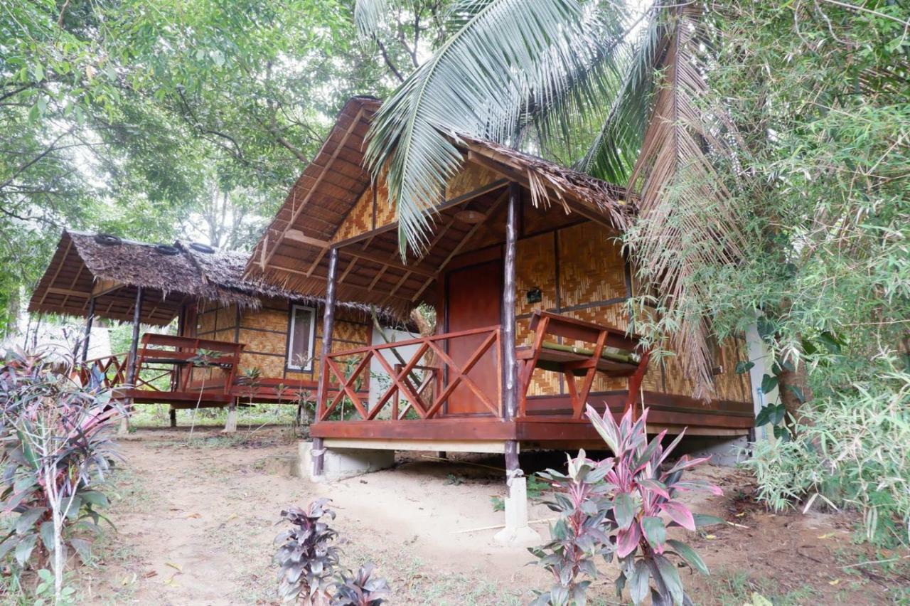 Phayam Garden View Hotel Koh Phayam Exterior photo